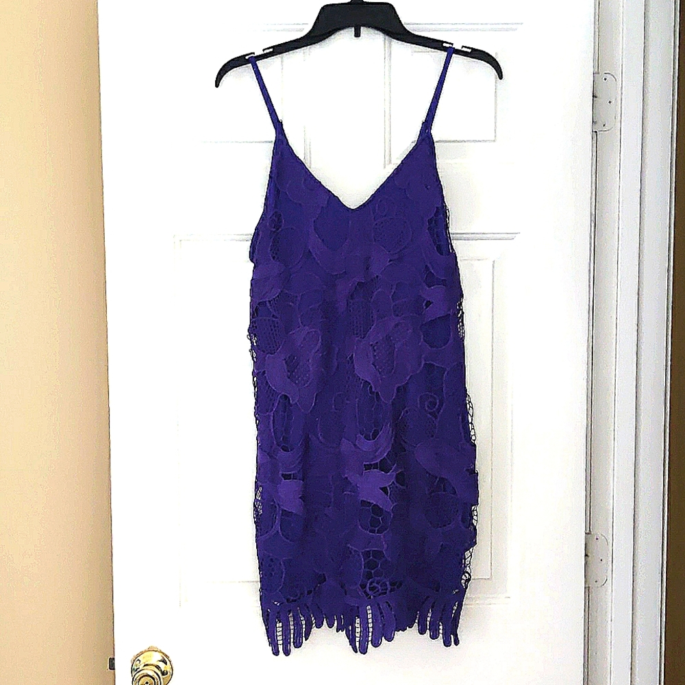 Express young women's dress